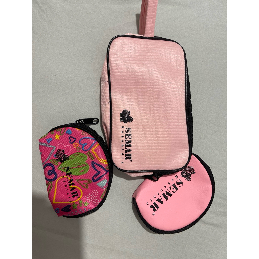 DOMPET KOIN DARI TOKO EMAS SEMAR WARNA PINK