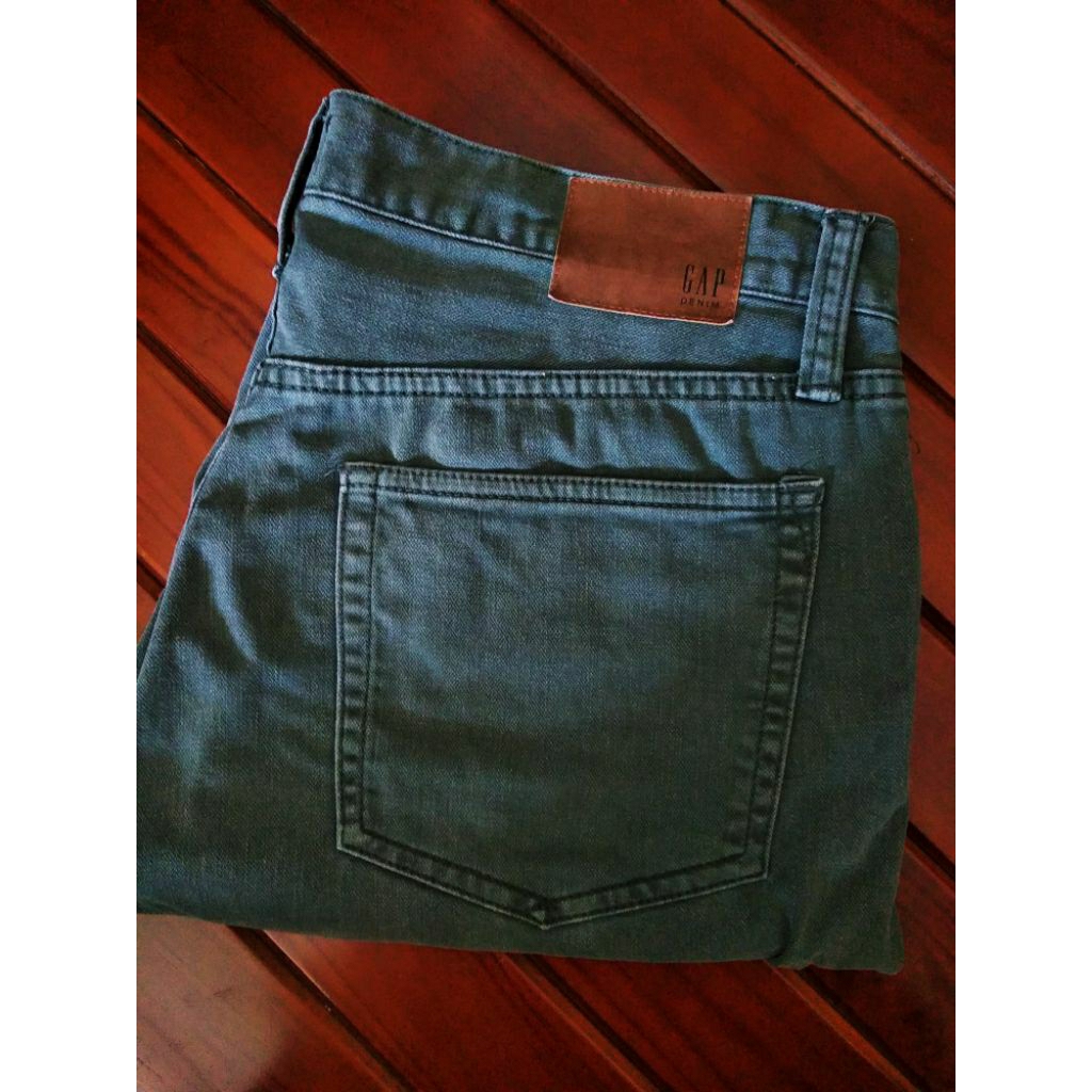 Celana Pendek Gap Denim Short Pants Olive Green Washed