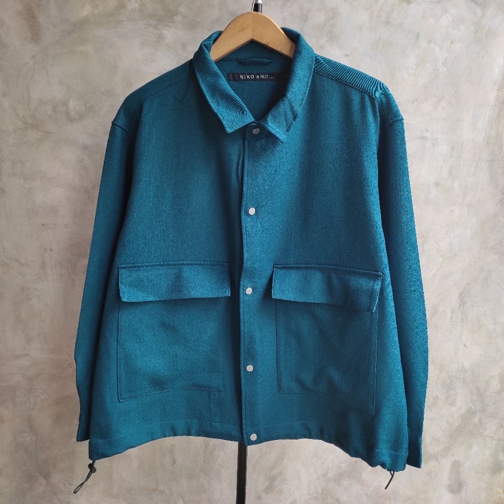 NIKO AND... OUTER JAKET DOUBLE POCKET OVERSIZE