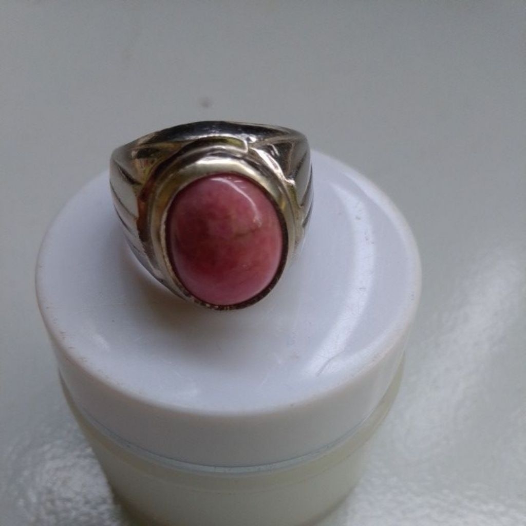 cincin batu red borneo