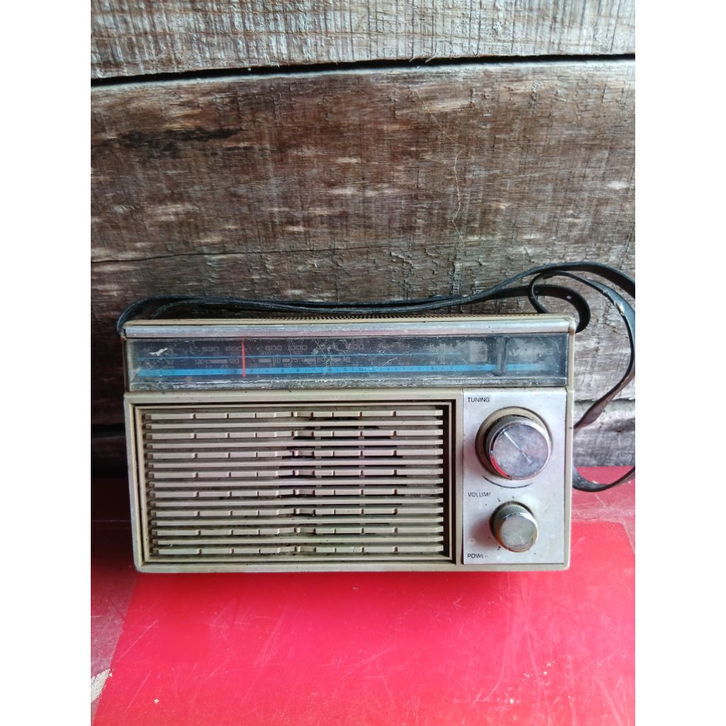 Radio cawang 85 jadul antik kuno lawas vintage display mati