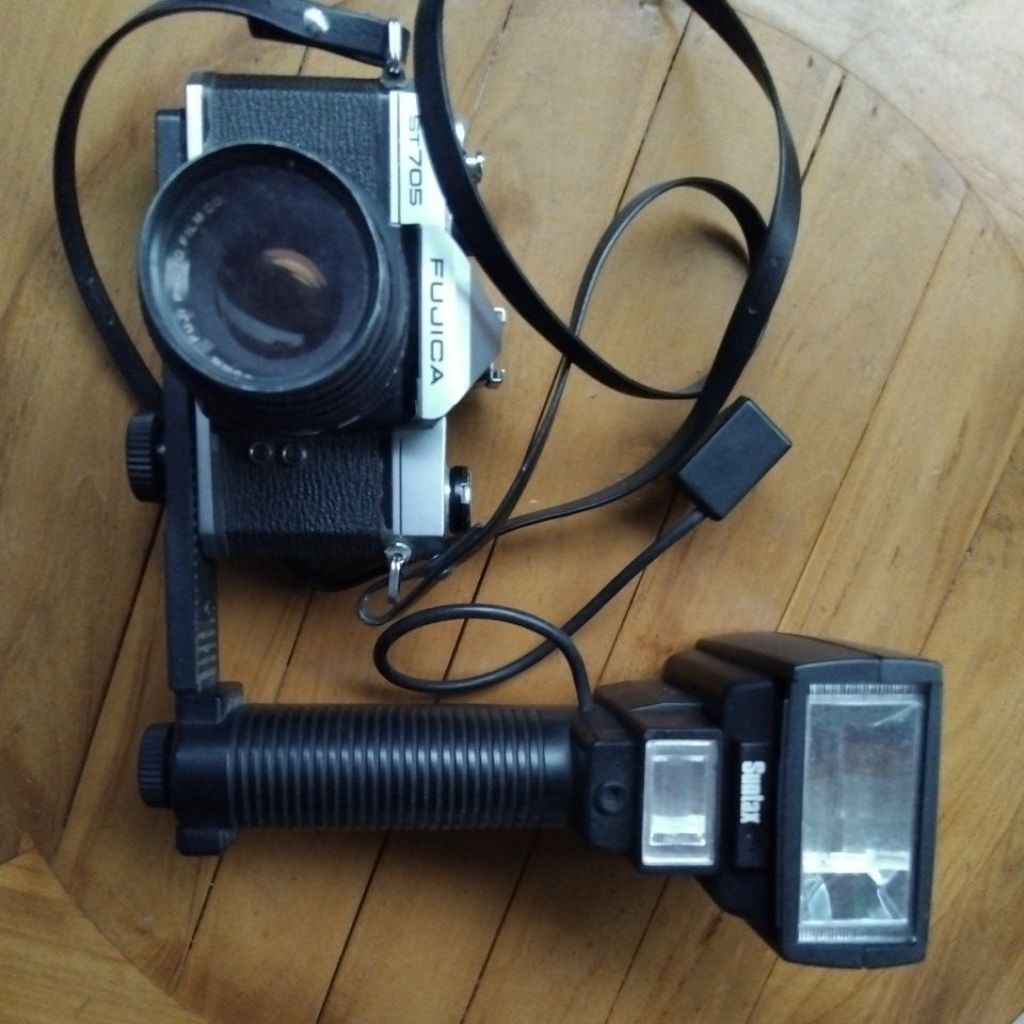 kamera analog fujica st705