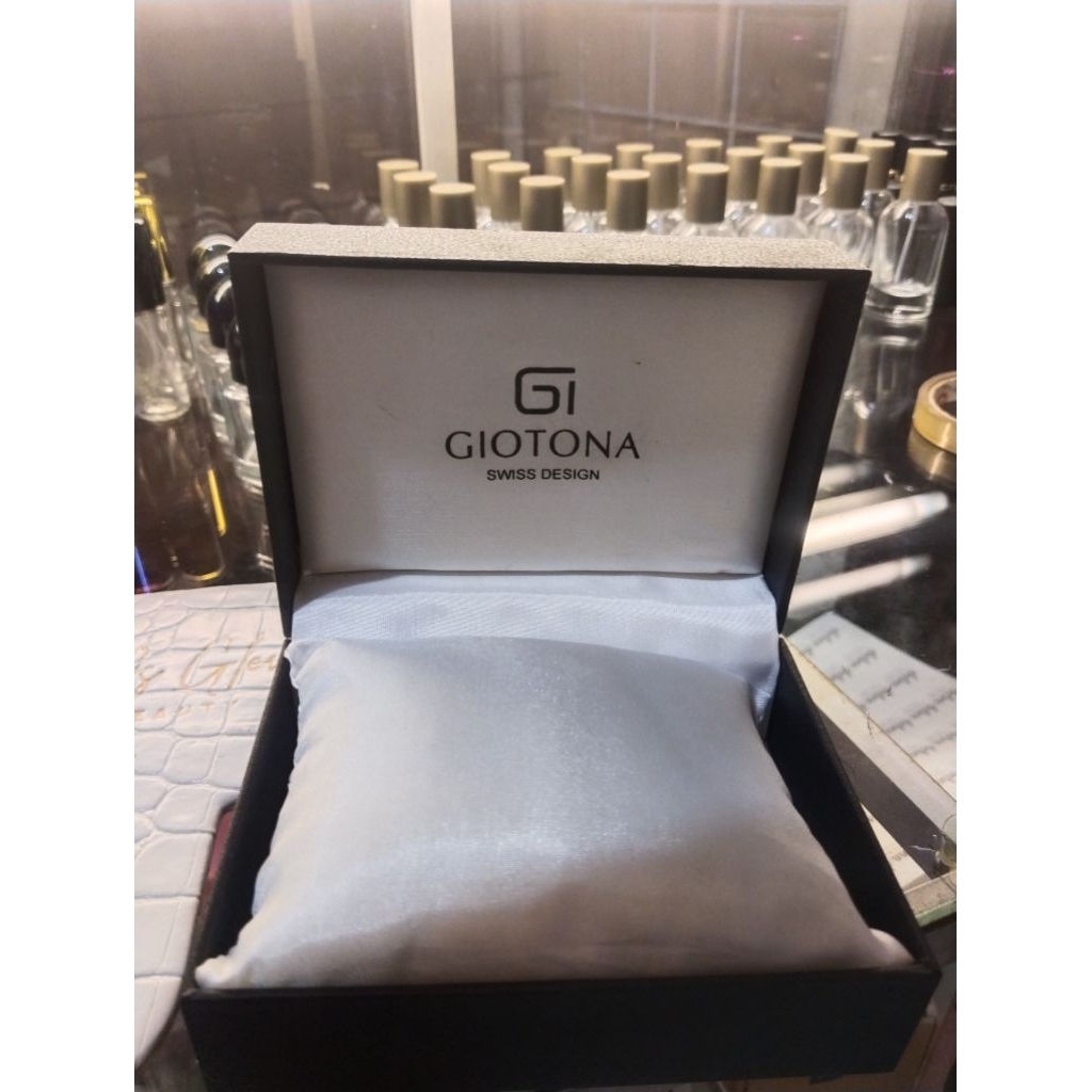Kotak jam GIOTONA /box jam
