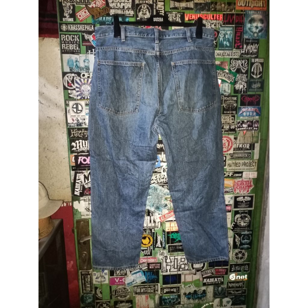 UNIQLO BAGGY JEANS