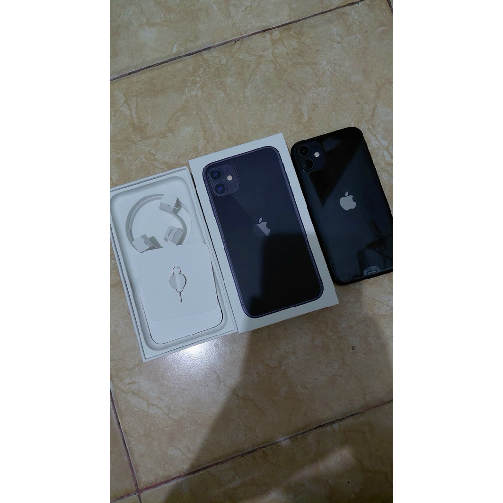 IPHONE 11 4/64 second EX IBOX good condition