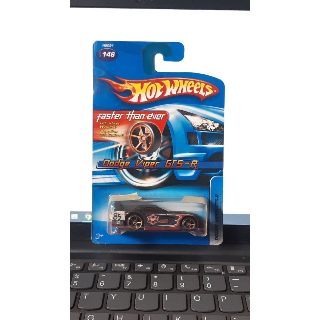 Hot Wheels Dodge Viper GTS-R Faster than Ever