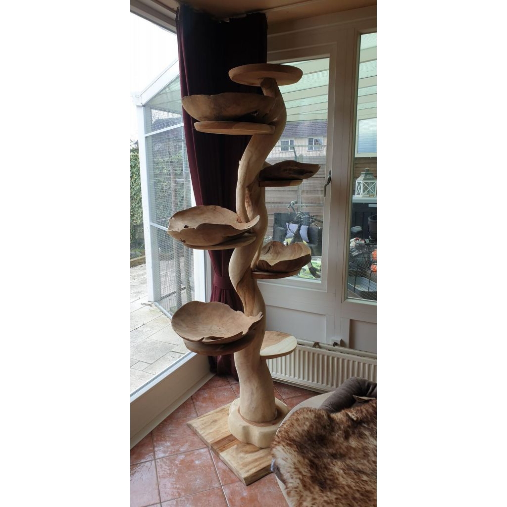 CAT TREE/panjatan kucing kayu/panjatan kucing kayu rumah/garukan kucing tangga/garukan kucing rumah 