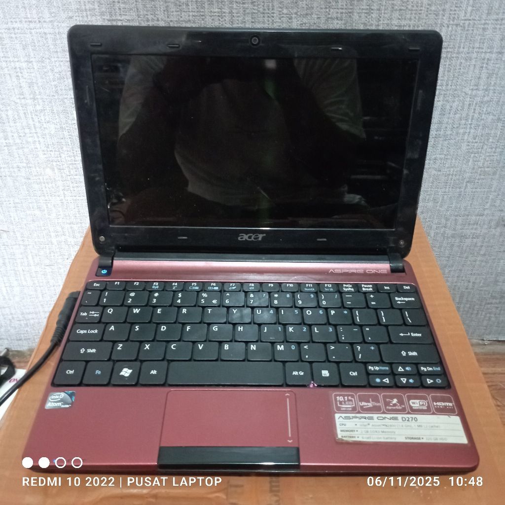 Notebook Acer Aspire One D270 Lcd mulus Mesin motot/gambling