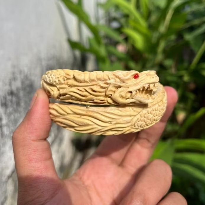 Gelang Akar Bahar Putih Uki Naga Full Sisik Asli Berkualitas / Akar Bahar Asli