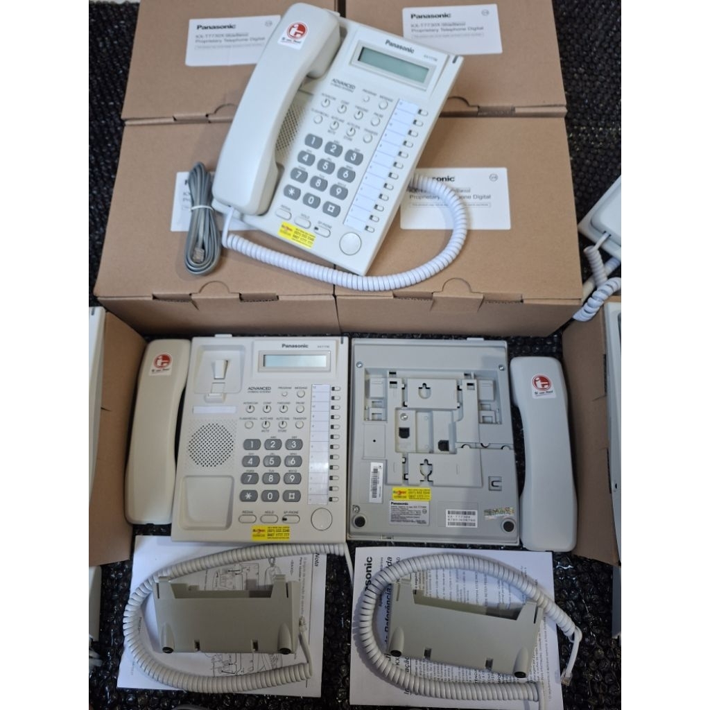 PESAWAT TELEPON KX-T7730 Second seperti baru mulus