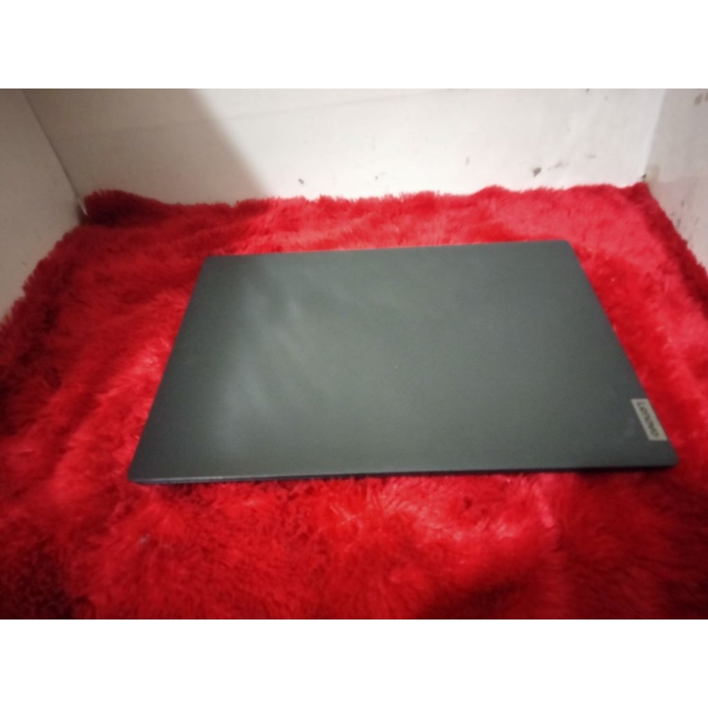 Lenovo ip slim3/n4020/RAM 4gb/SSD 512gb /vga Intel uhd/siap pake slim