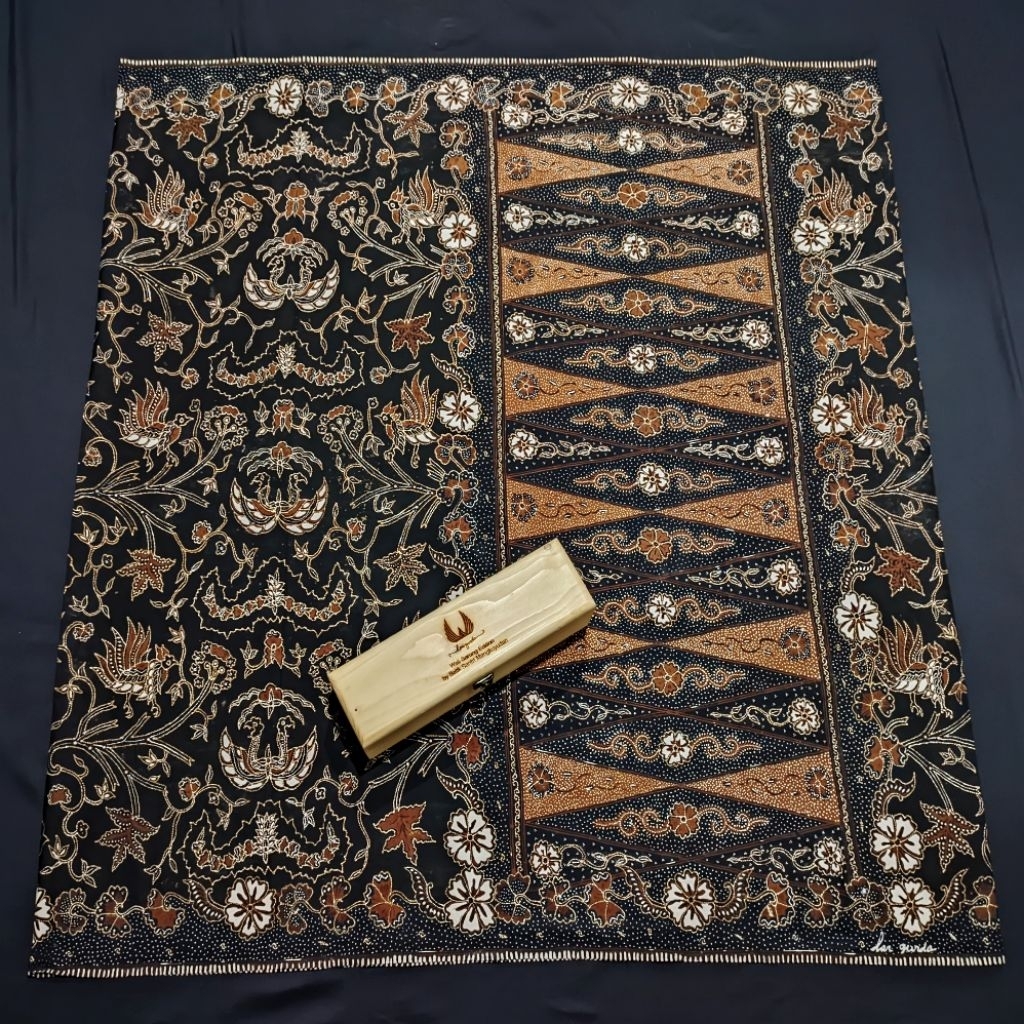 Lar Gurda : Wali Sarung Edition Full Tulis | Sarung Batik Tulis Largurda