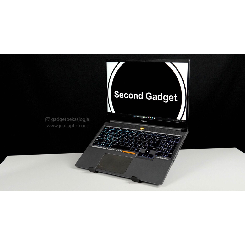 [SKU 7386] Laptop Advan Pixelwar 1701