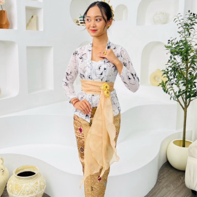 DONAKEBAYABALI | KEBAYA JADI BALI YOURYU LUKIS KEKINIAN