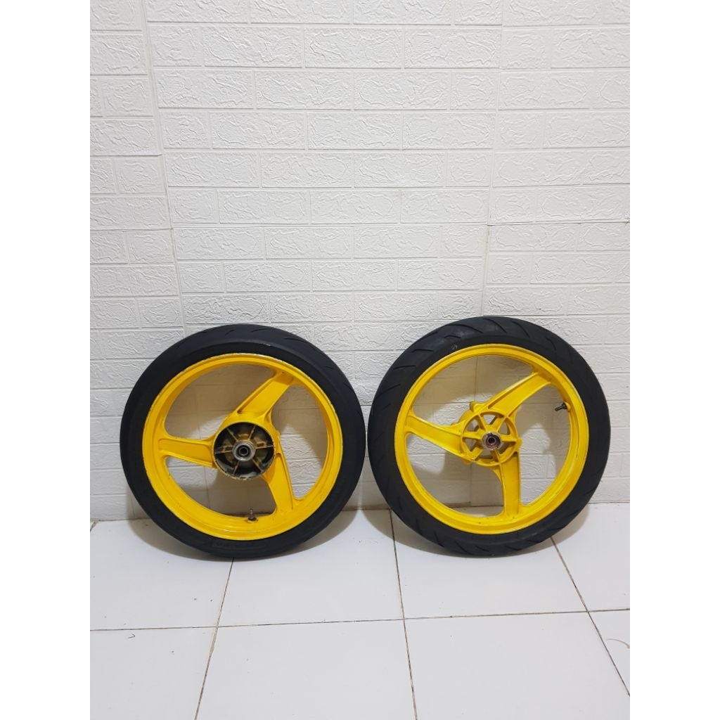 Velg depan belakang ninja rr new/old original (set ban)