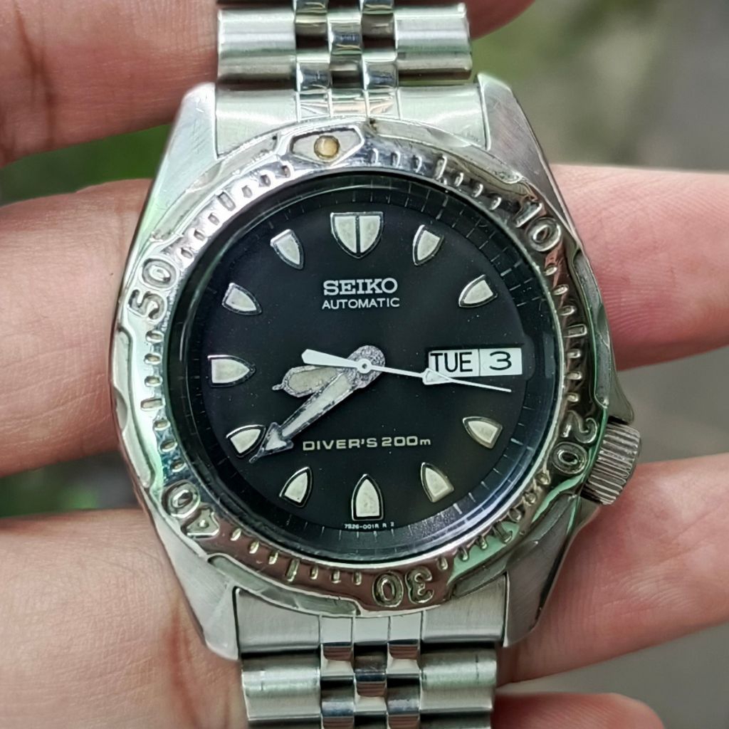 Jam Tangan Seiko Diver's 200 M SKX001 Automatic Original