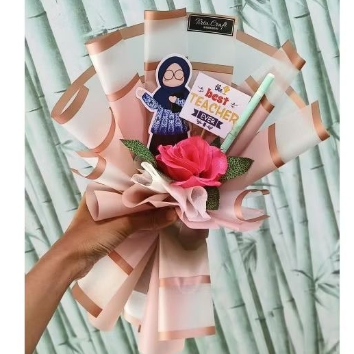 Bucket hari guru hadiah hari guru