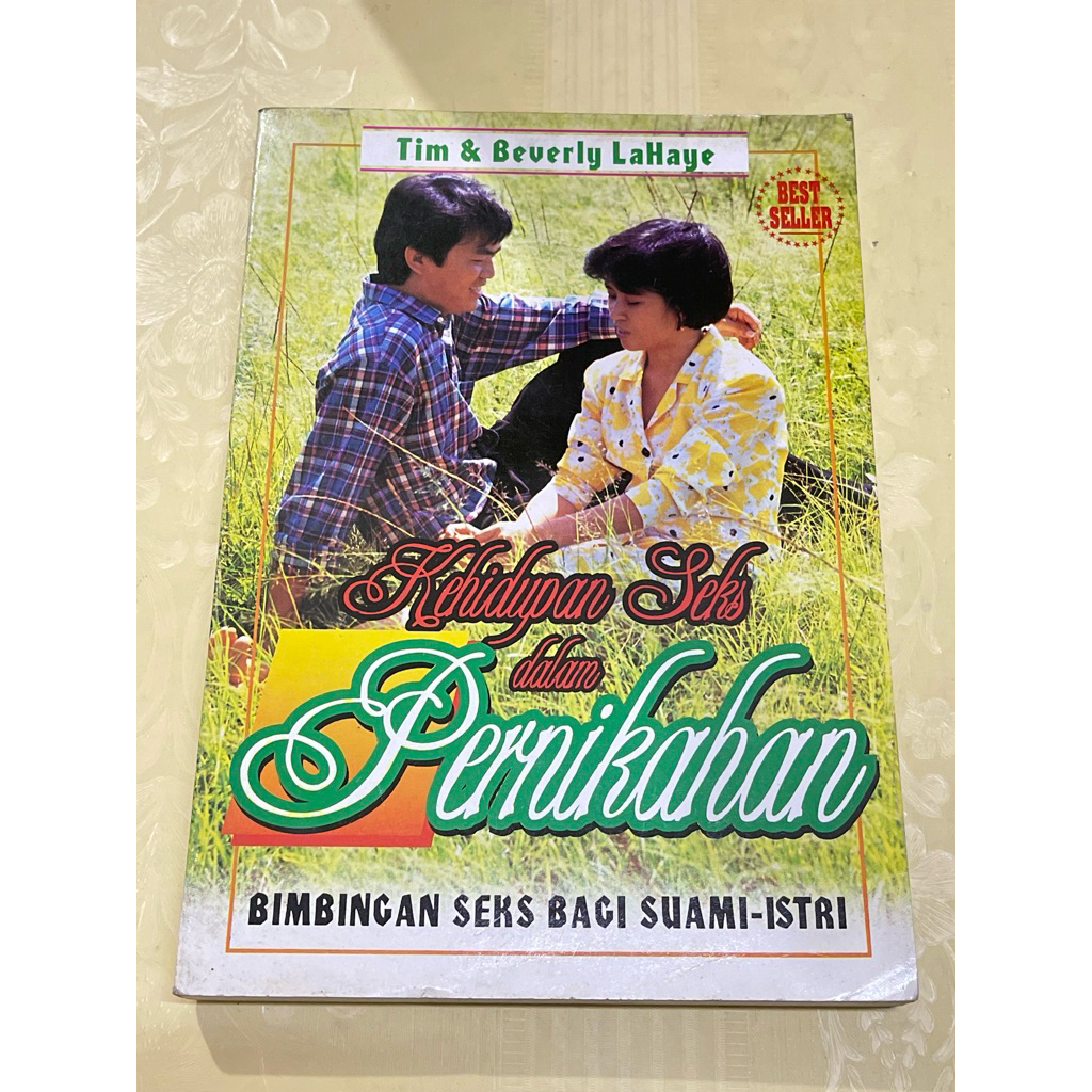 Buku Kehidupan Seks dalam Pernikahan Bimbingan Seks Bagi Suami Istri