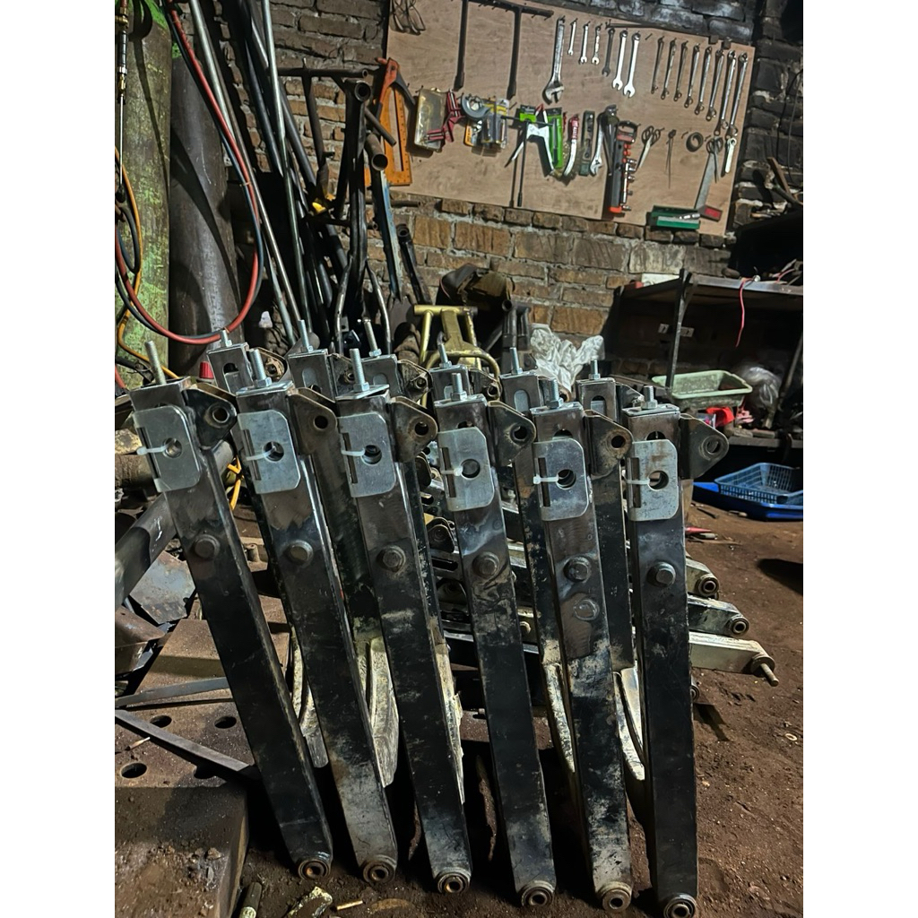 arm MP GL modif megapro custom stelan rantai kaze supitan megapro modif