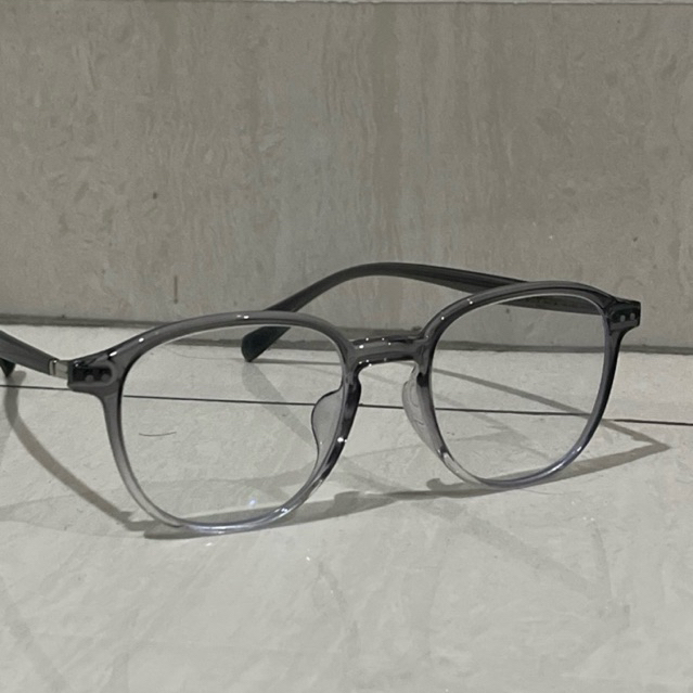 Kacamata minus - BOLON