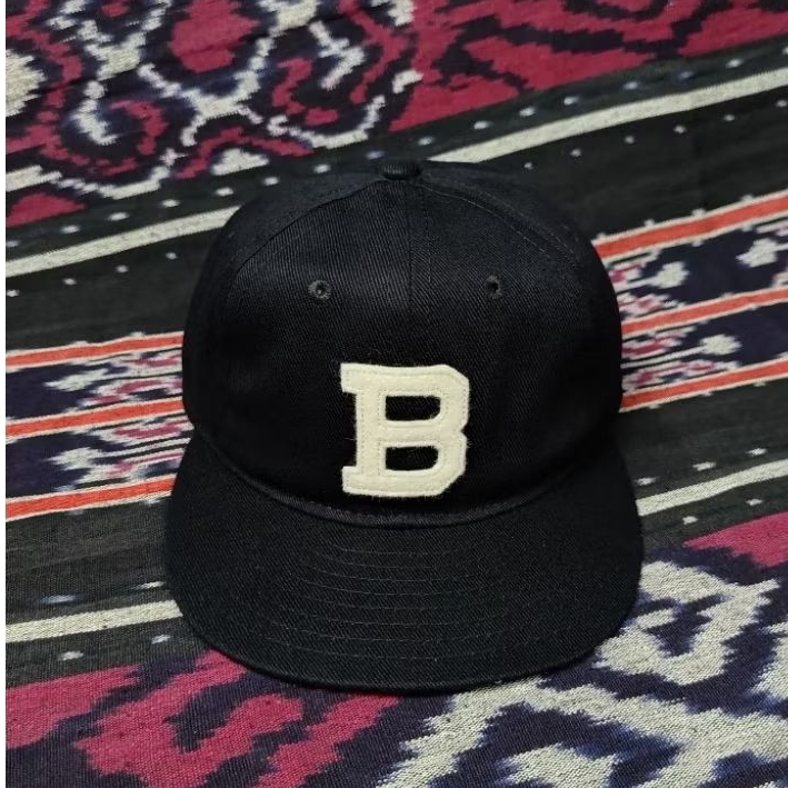 Topi Ebbets Field B Logo Ebbets Vintage Original
