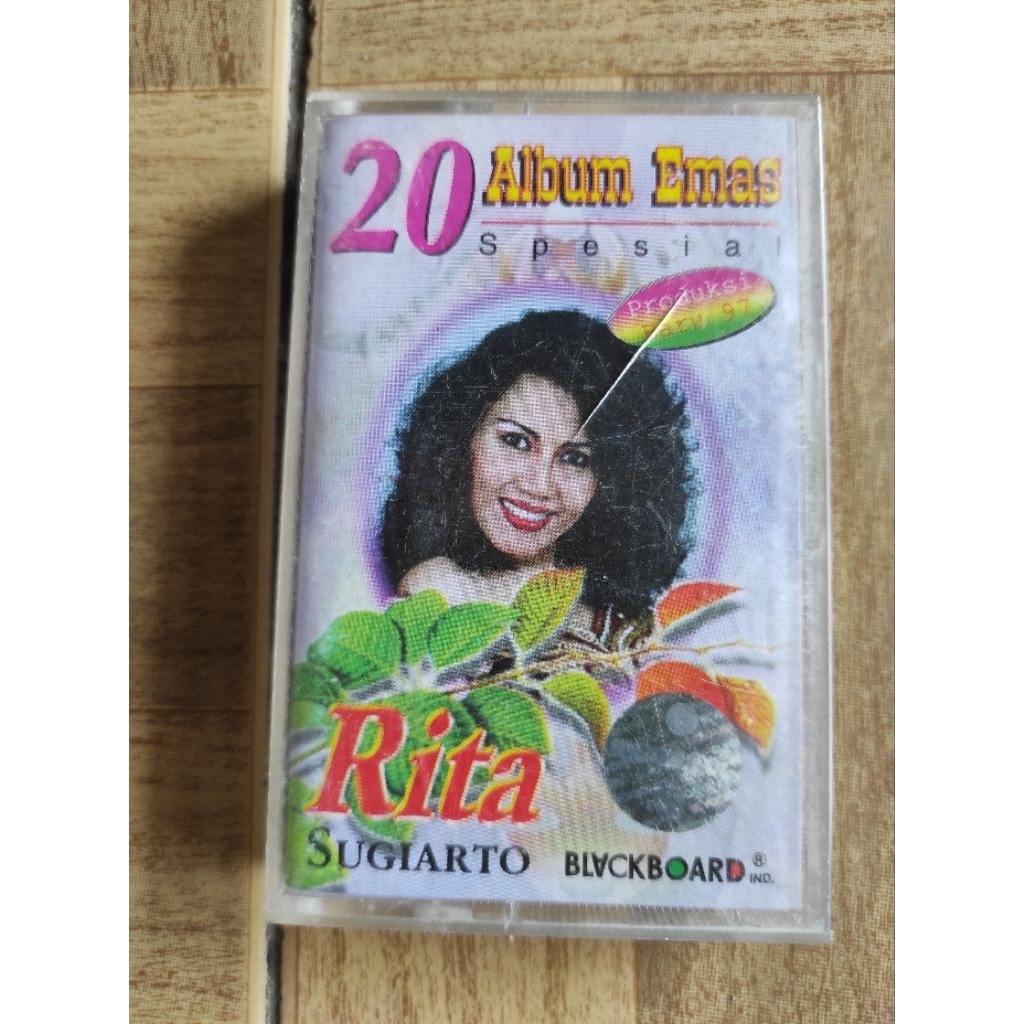 kaset pita 20 album emas RITA SUGIARTO
