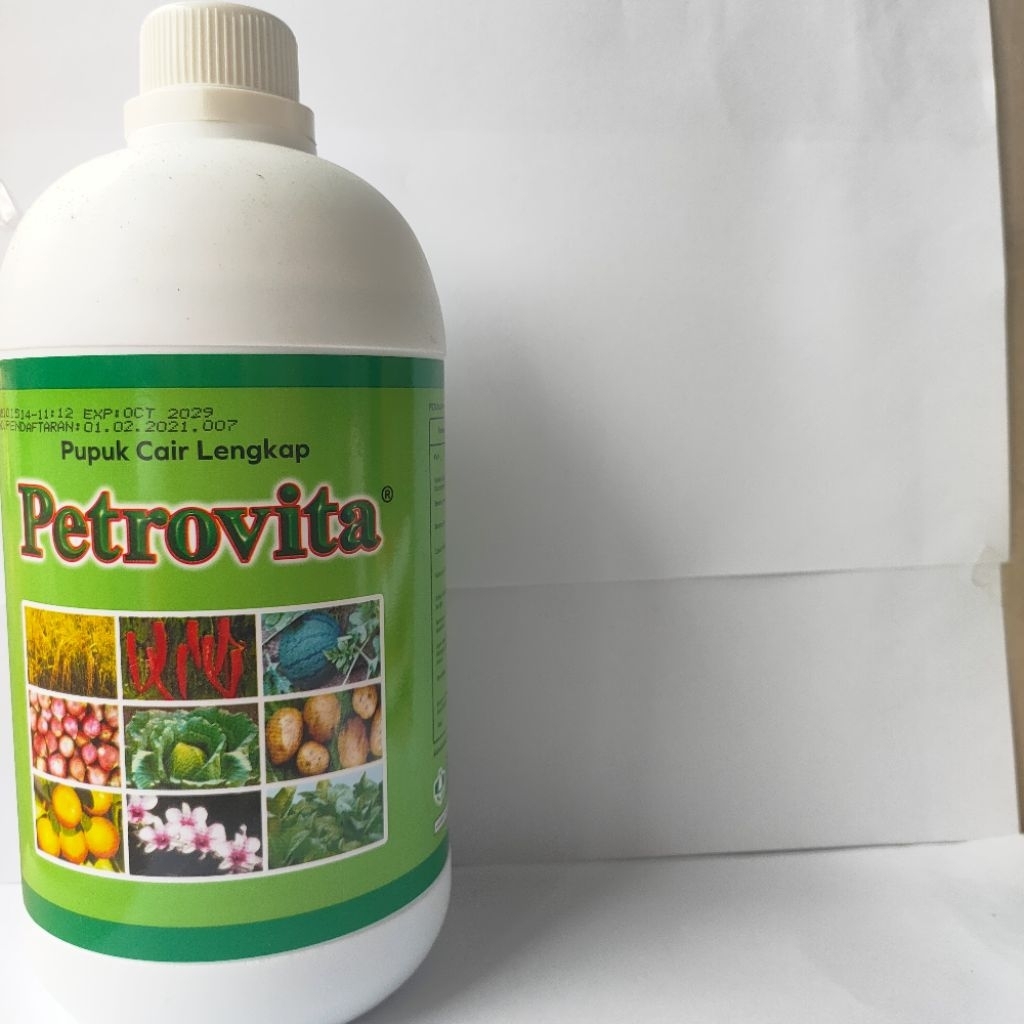 pupuk cair  Npk Petrovita 1 liter