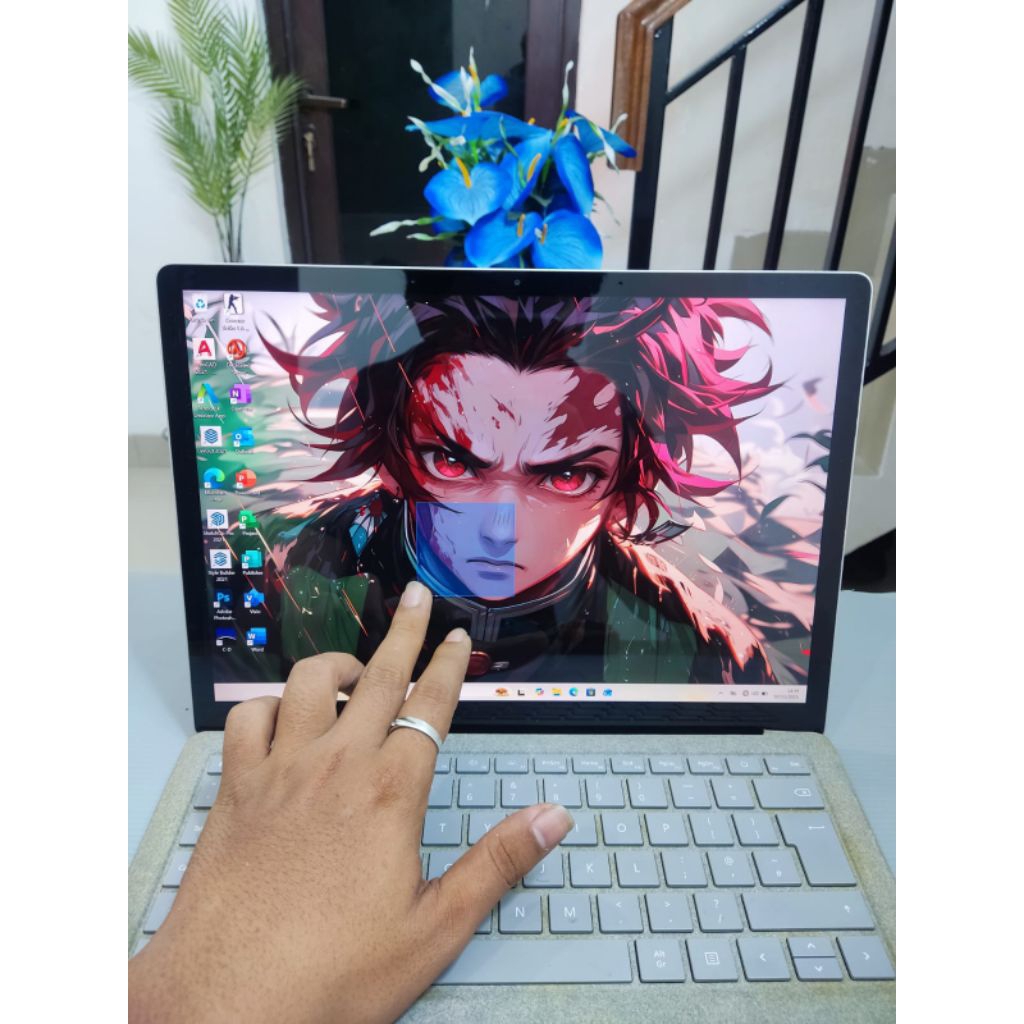 Laptop MICROSOFT Surface PRO 7 SSD 256Gb Body SLIM