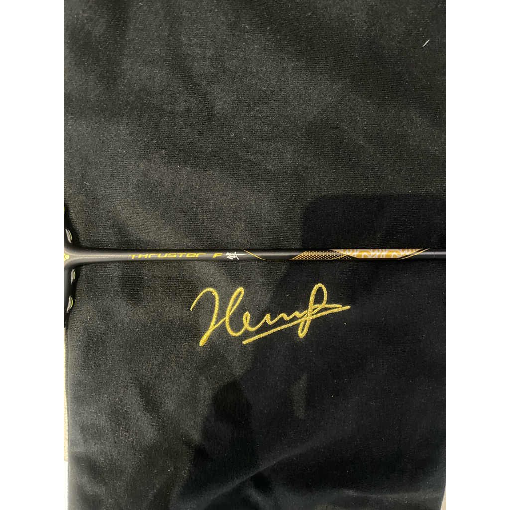 Victor Thruster F Hendra Setiawan Edition 4U G5 Original – Kondisi 97% – Rare Limited Edition Raket 