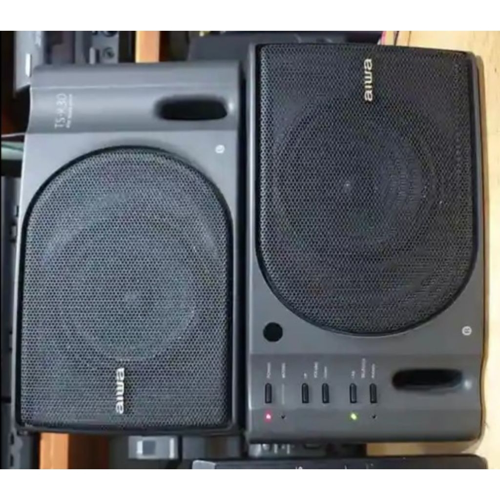 Aiwa Active Speaker Model TS-R30 original made in japan