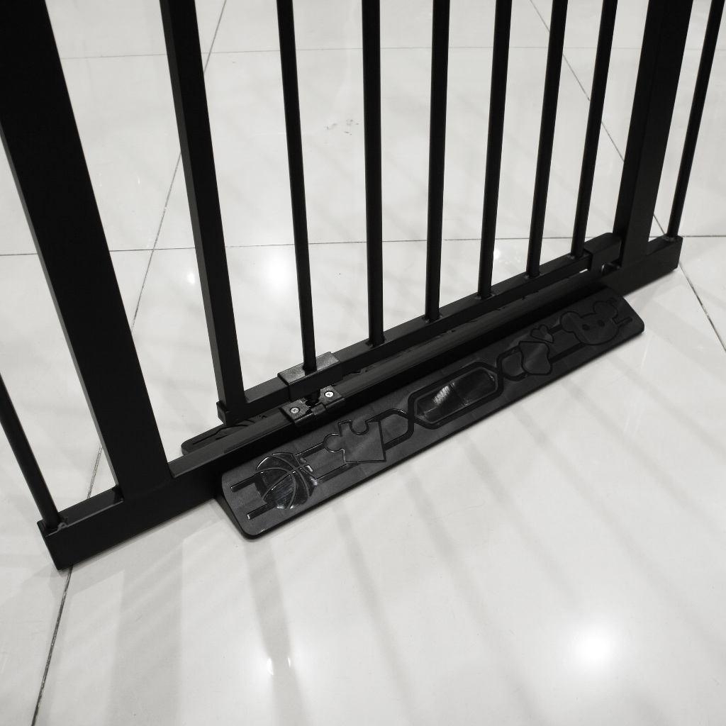 SKIDA Baby Safe XY025 ABS HITAM Step Pass for Safety Gate XY009 XY018 Pagar Pengaman Kamar Anak Bayi