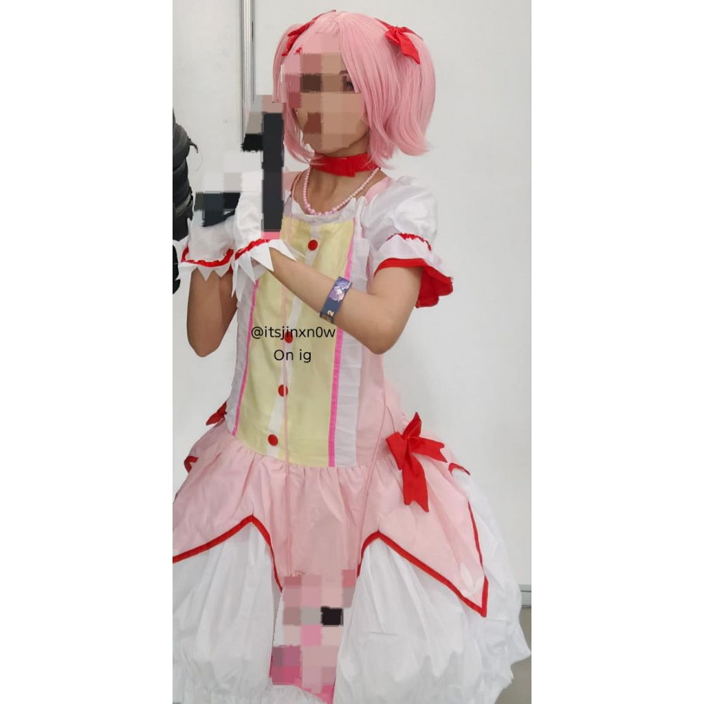 WTS MADOKA COSPLAY