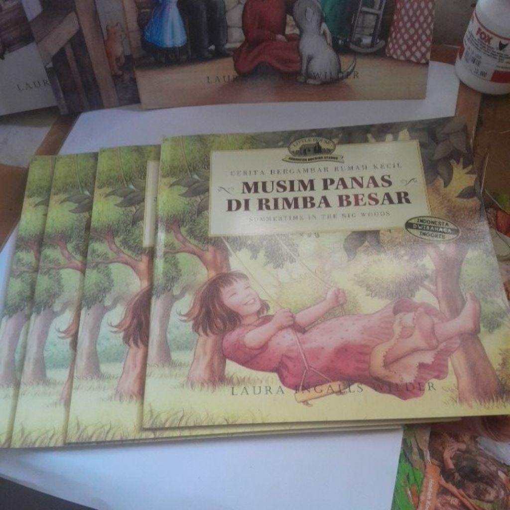 BUKU CERITA ANAK BERGAMBAR RUMAH KECIL/ MUSIM PANAS DI RIMBA BESAR