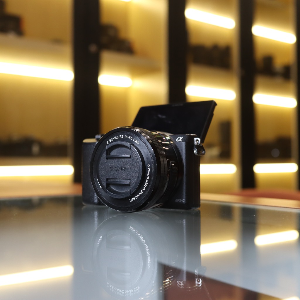 Sony A5100 Lensa kit 16-50mm Good Condition