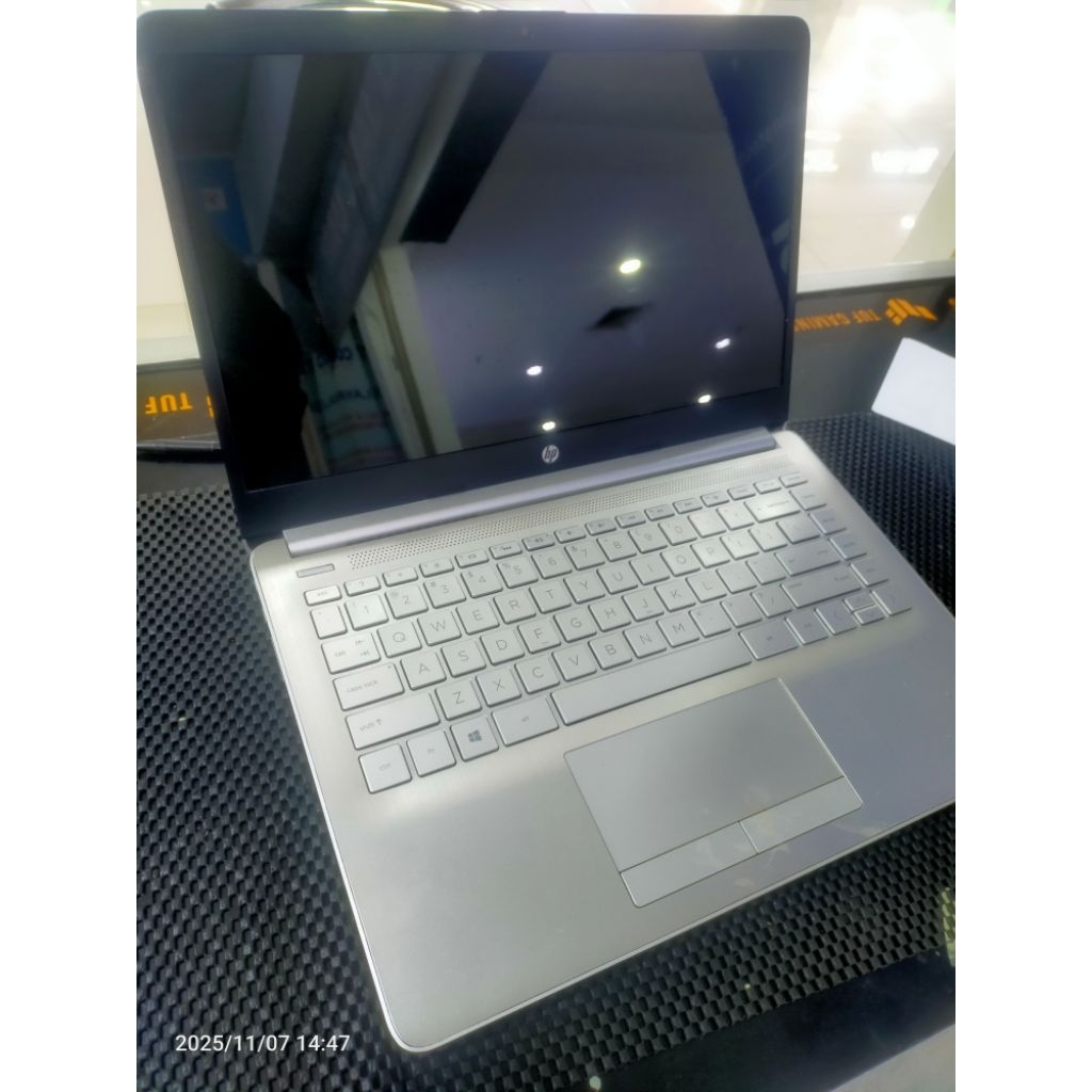 hp pavilion 14s amd a4