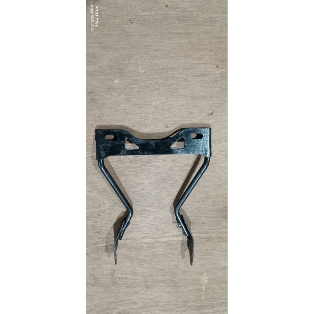 Breket Dudukan Plat Honda Sonic Ori Bekas Second Copotan Motor