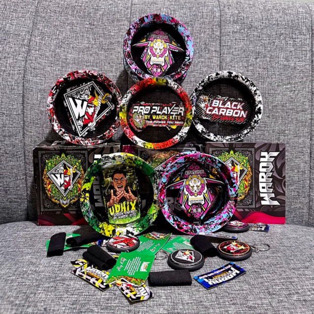 Bladu/Gulungan Layangan Warok kite motif wibu, udhix, black carbon, logo