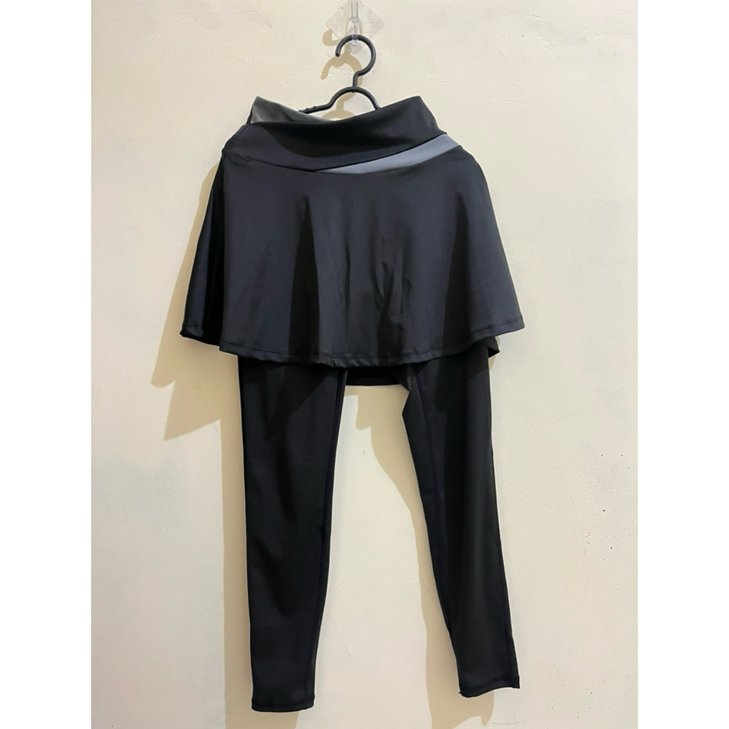 Preloved celana legging rok