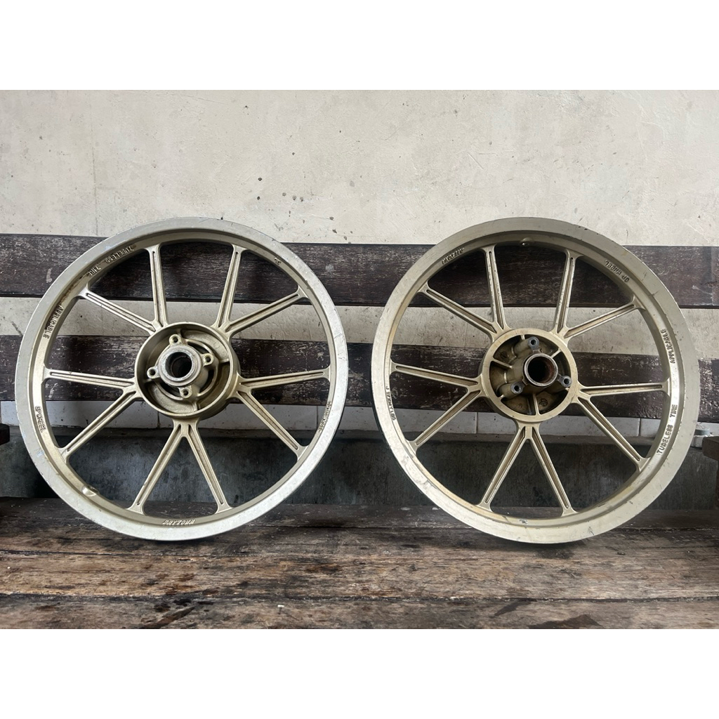 velg daytoana gp wheel yamaha double disc
