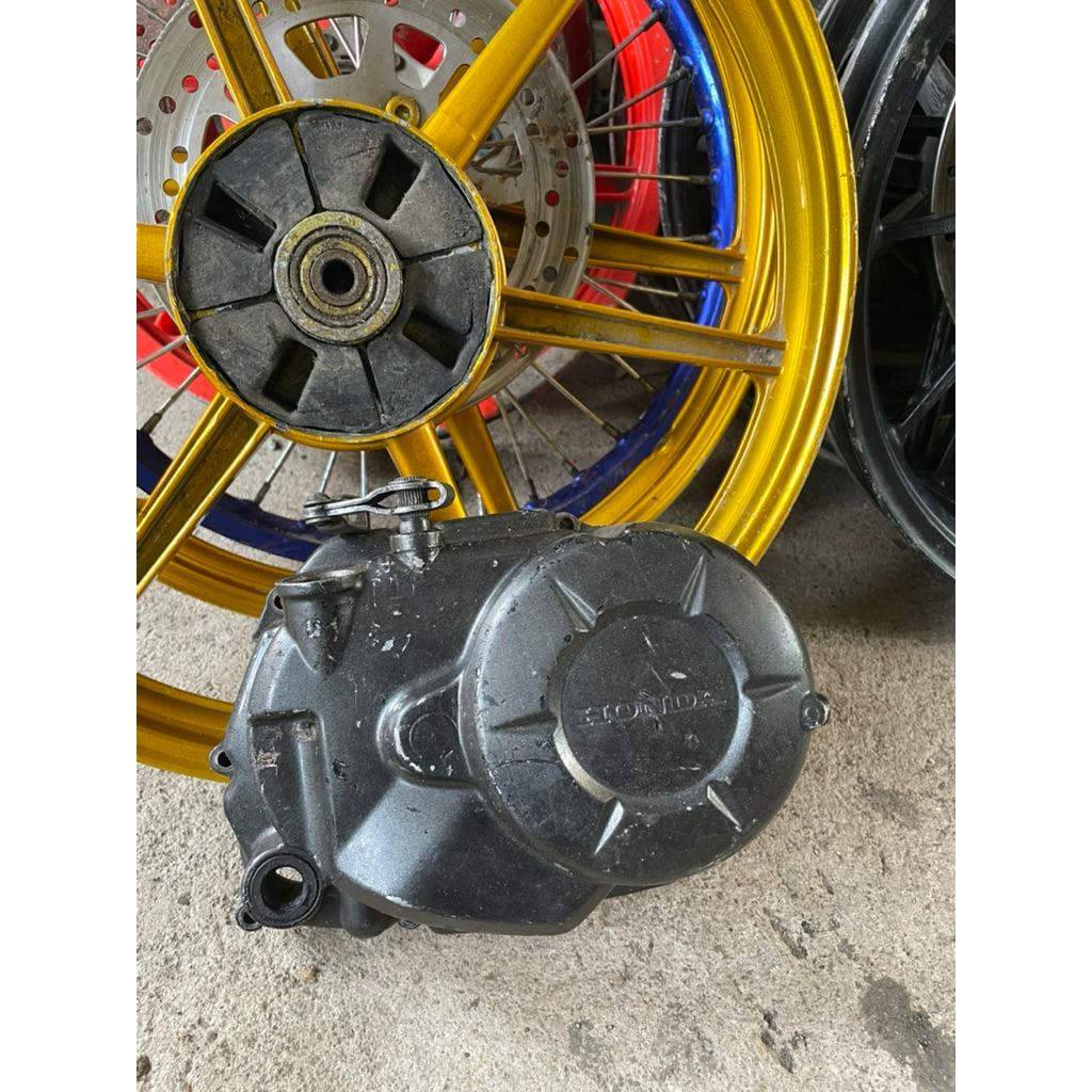 bak kopling manual revo absolut