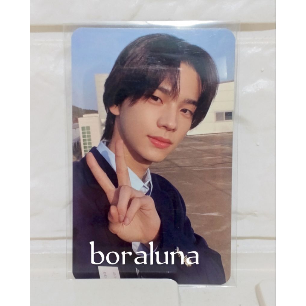 (Ready) photocard shinyu tws official sparkling blue