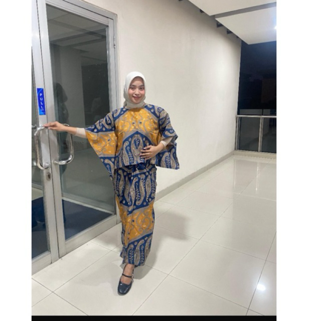 BatikBillal”setelan kalelawar dobby rok lilit .pakaian batik wanita