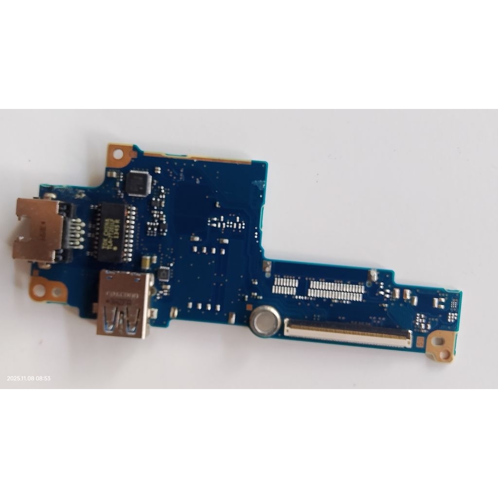 switch board laptop toshiba dynabook R632/F