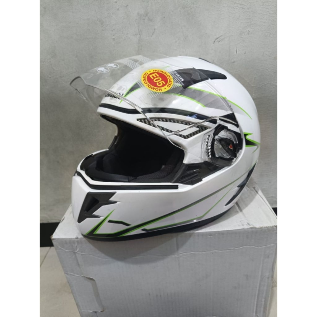 helm  Kawasaki er6N ninja 650