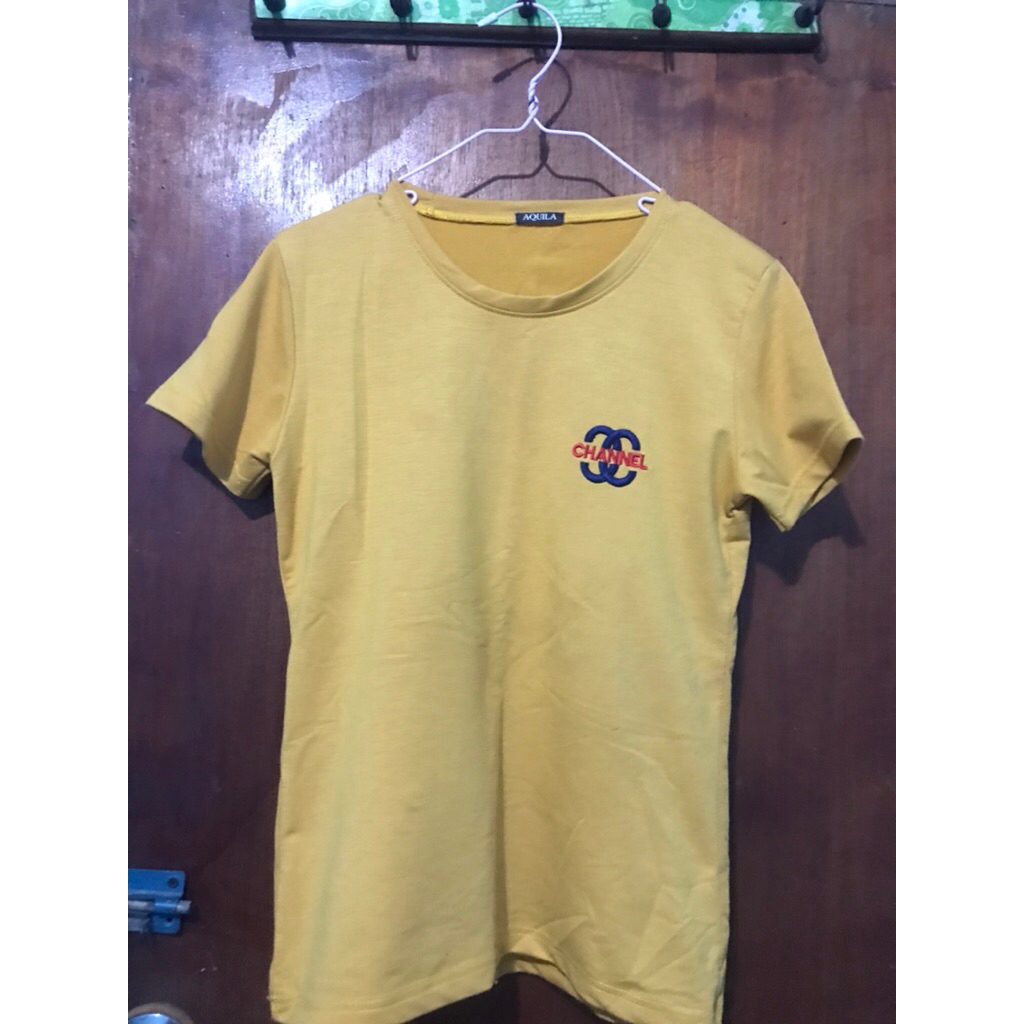 Kaos Kuning Mustard