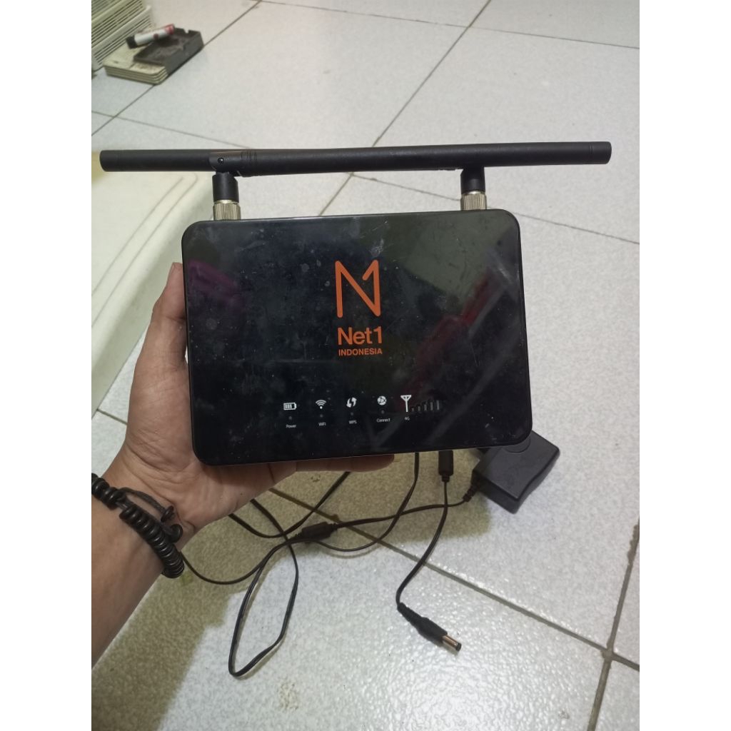 ROUTER NET1 ALR-U270V + ADAPTOR