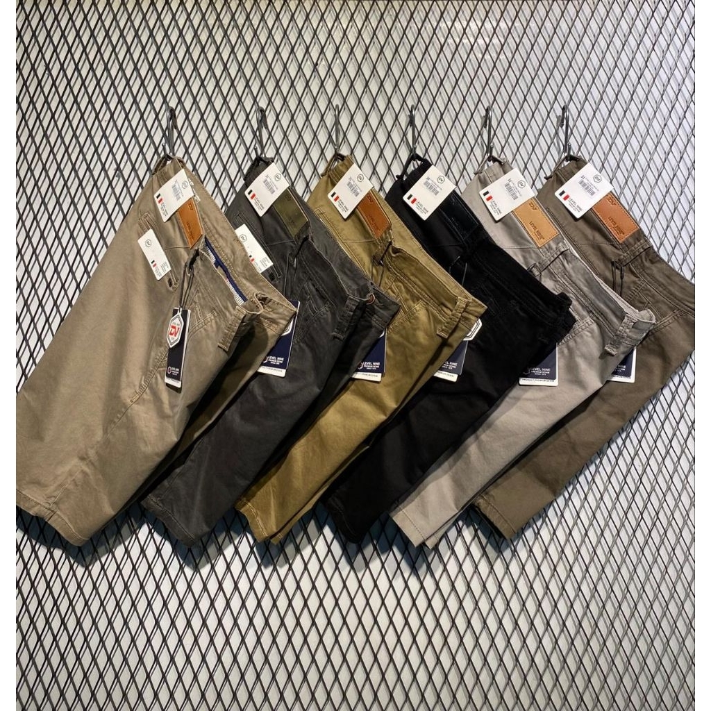 Celana Katun Level Nine Pendek
