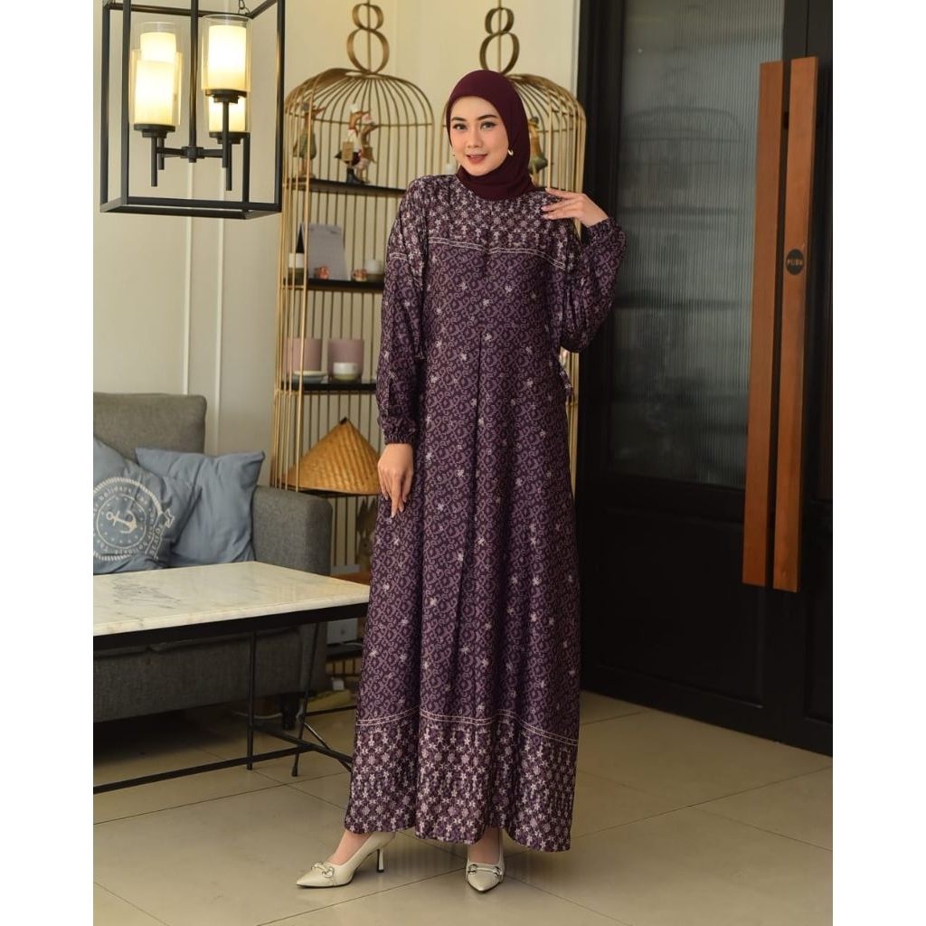 Gamis Silk premium|gamis bella motif terbaru|gamis seragaman|gamis jumbo LD 130