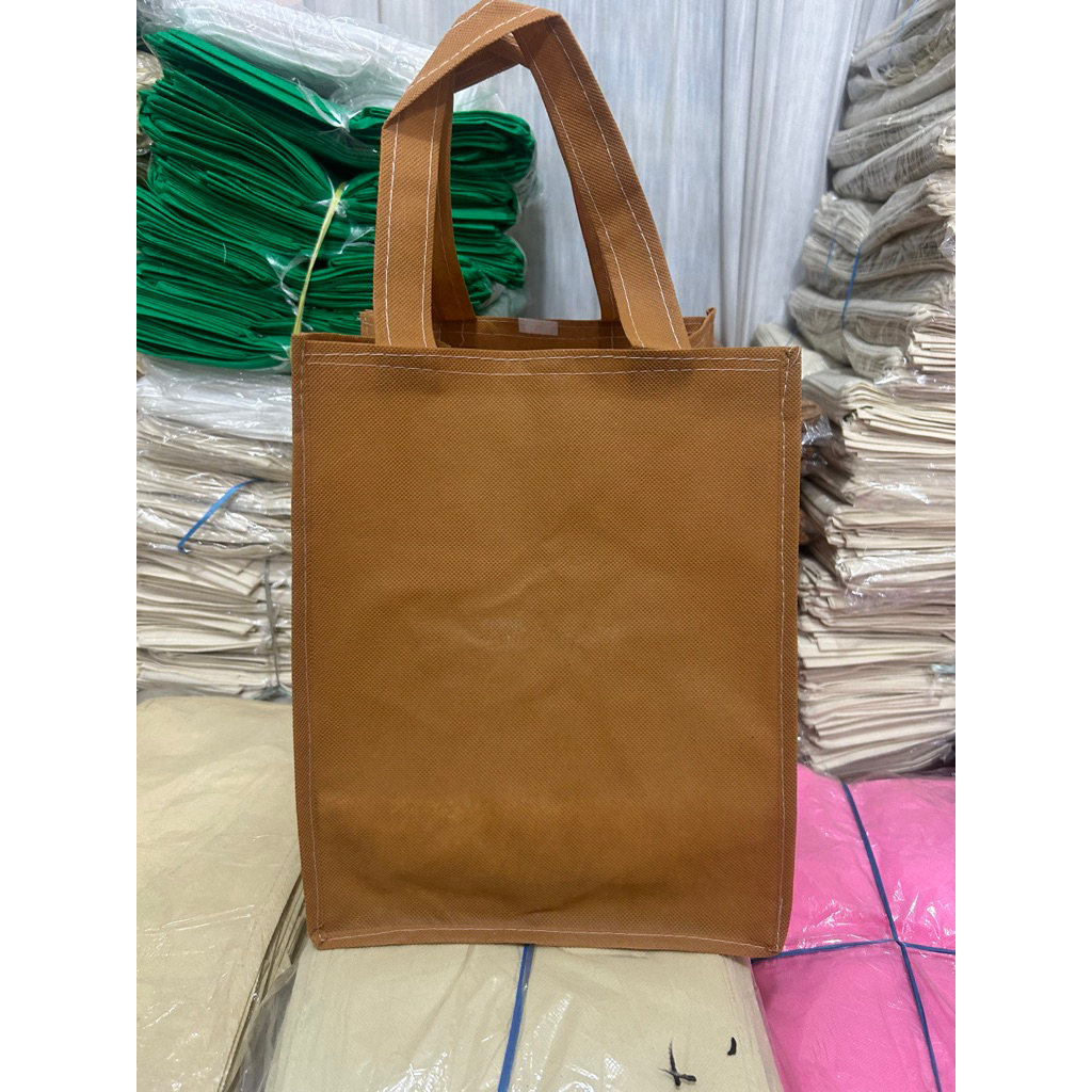 TAS HAJATAN POLOS BOX NASI 22x22x30