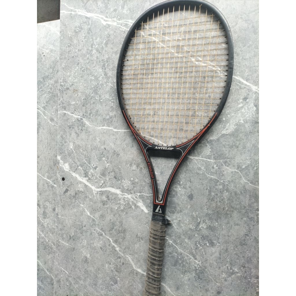 RAKET TENIS DEWASA ANTELOP KING LEAR